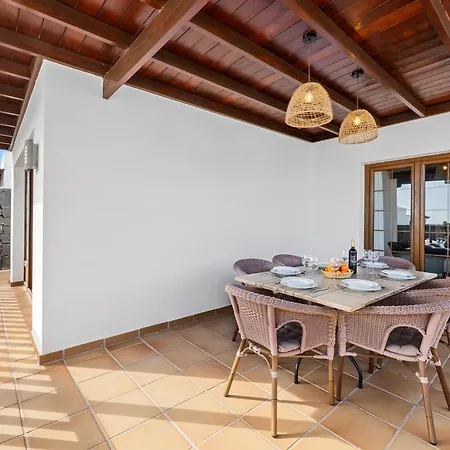 Villa Jeamir 2 Playa Blanca