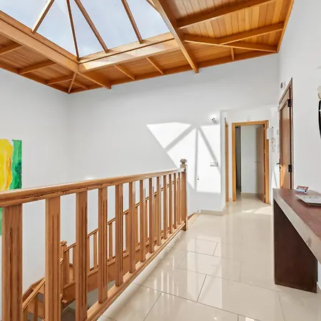 Jeamir 2 Villa Playa Blanca